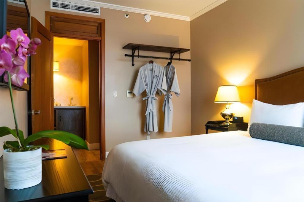 Normandie Angeles Hotel 3*